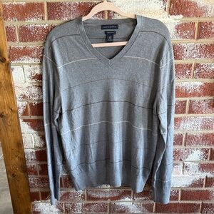 Banana Republic Luxury 75% Silk  Cashmere Men's Gray V-Neck Sweater Size L